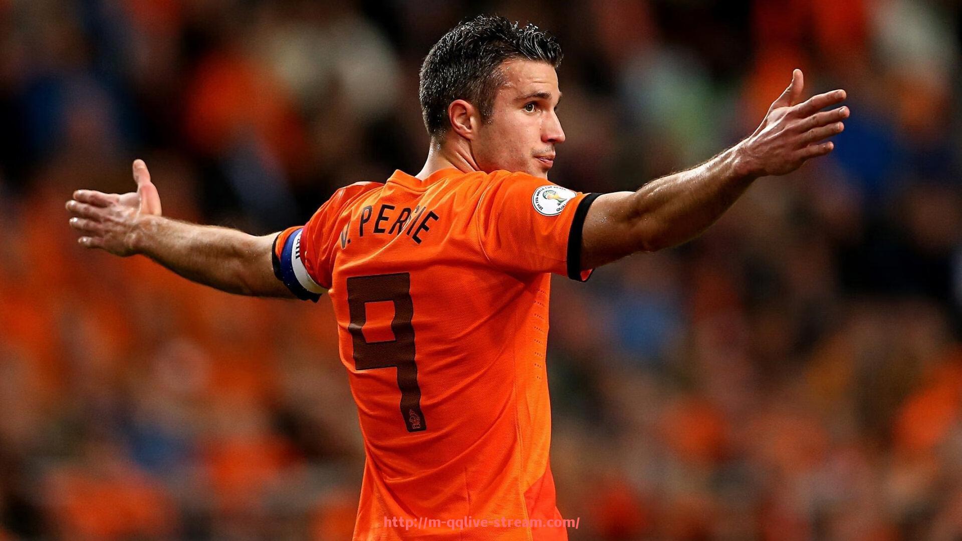 企鹅直播-曼城历年英超球衣款式变迁与颜色主题剖析